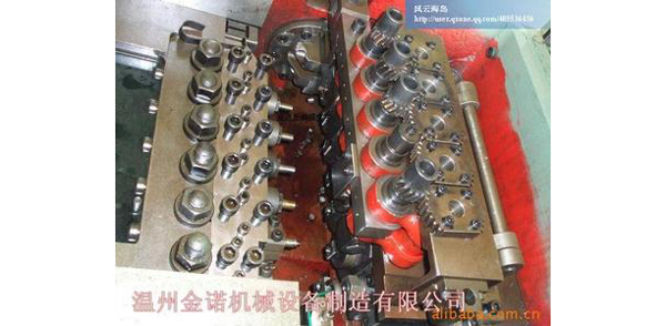 17b多工位冷鐓機(jī)